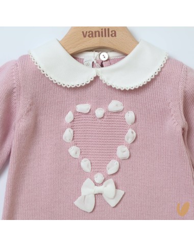 Complete birth in wool heart