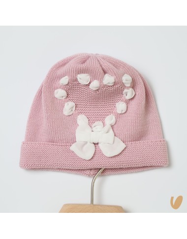 Complete birth in wool heart