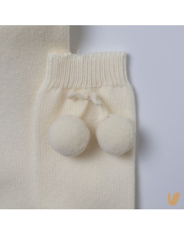 High sock with pon pom