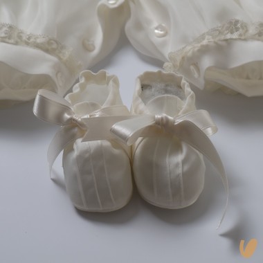 Completo in pura seta battesimale Battesimo