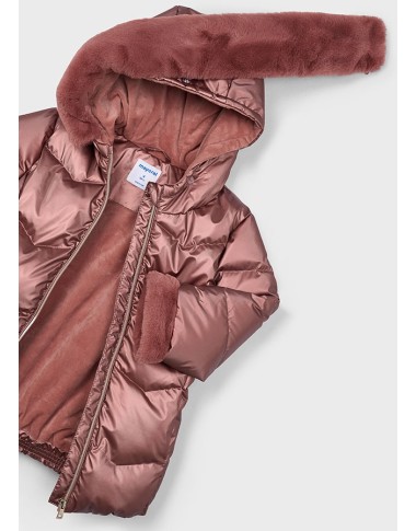 Padded metallic jacket