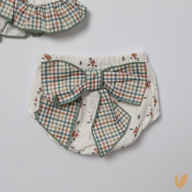 Completo fiorellini Neonata