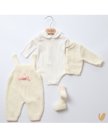 Complete birth heart in wool