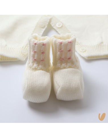 Complete birth heart in wool