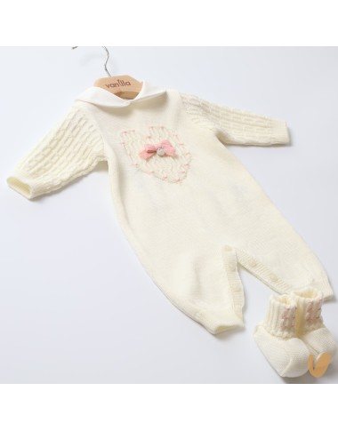 Complete birth heart in wool