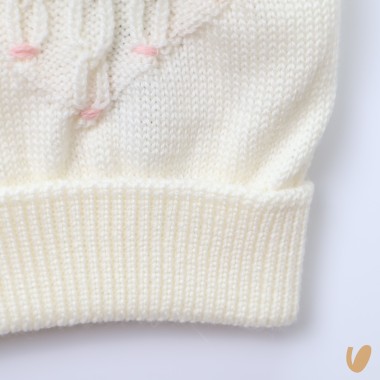 Cappello in lana pompon Cappello e Babbucce