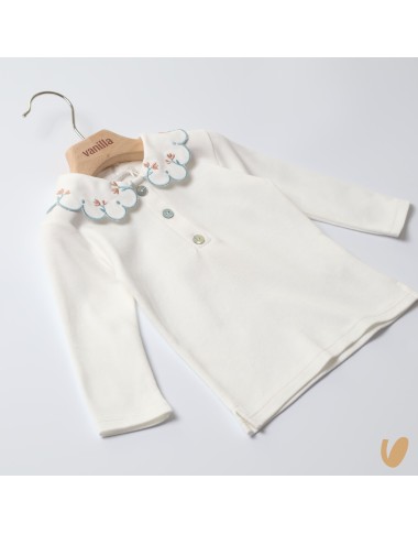 Embroidered collar polo