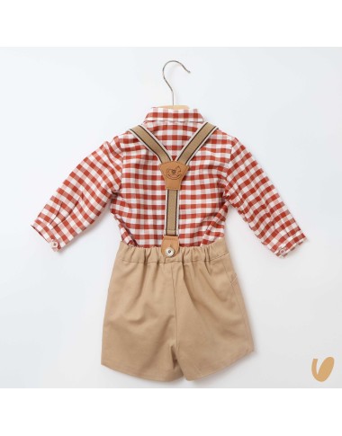 Complete with suspenders