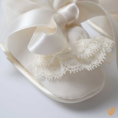 Scarpette in seta e pizzo Culla LEI 15/20
