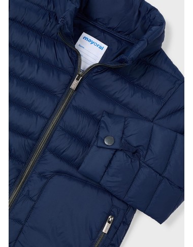 Giubbotto leggero             Cappotto e Giubbino