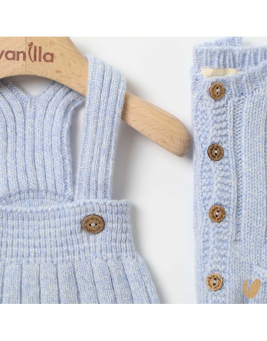 Dungarees and cardigans in Merinos wool