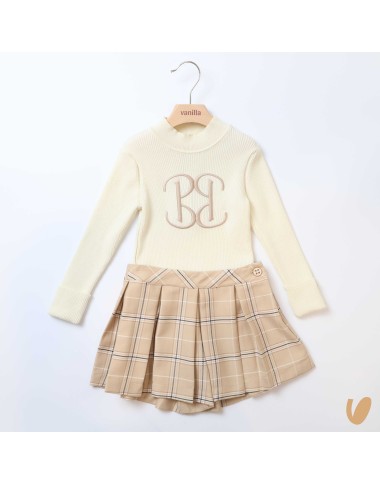 Complete knit and short