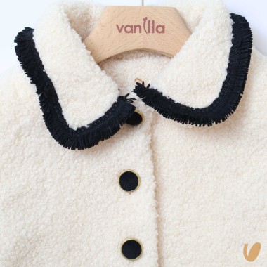 Cappottino corto boucle e frange SALDI 20%