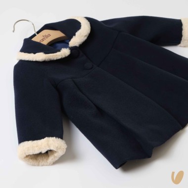 Cappotto con ecopelliccia Cappotto e Giubbino