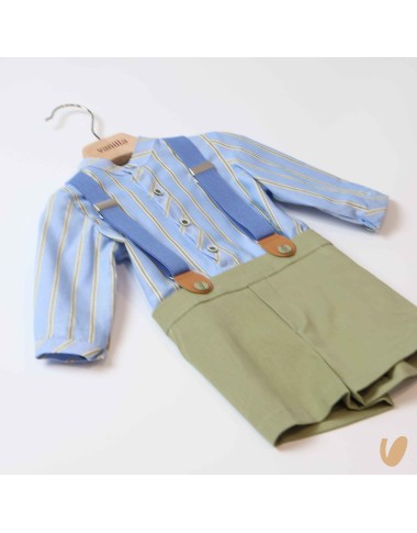 Complete with suspenders