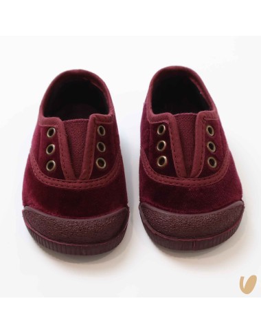 Slip on velvet shoes