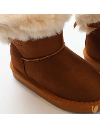 Upholstered bow boots