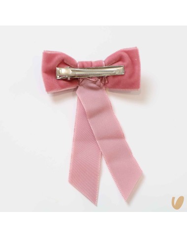 Clothespin with velvet bow