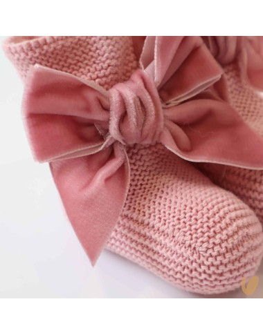 Babbles with velvet bow