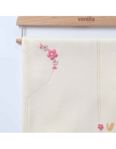 Heart wool blanket and embroidered flowers