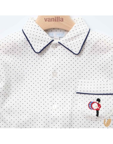 Pajamas with embroidery