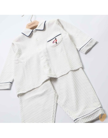 Pajamas with embroidery
