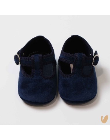 Scarpine velvet eyelets