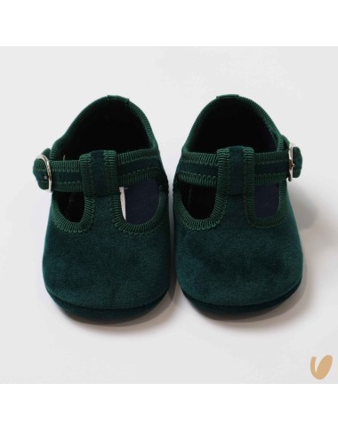 Scarpine velvet eyelets