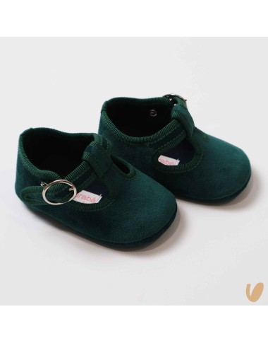 Scarpine velvet eyelets