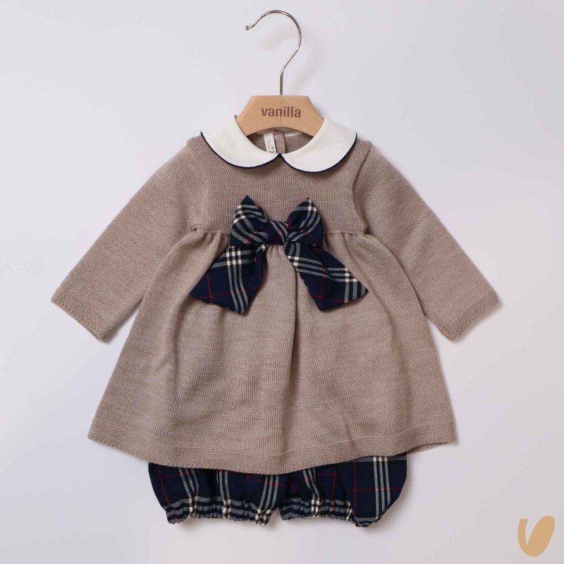 Completo fiocco lana e quadri Neonata