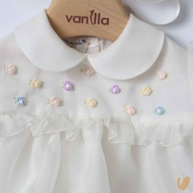 Completo in seta ricamo roselline Battesimo