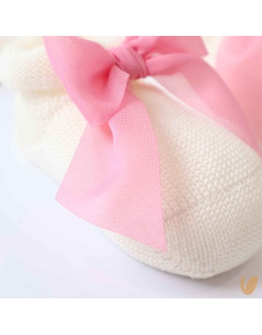 Shoes and wool blush hat