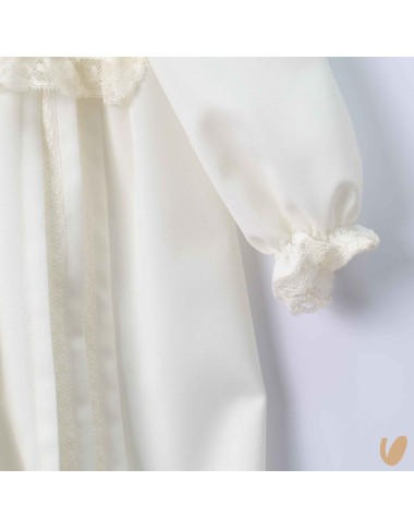 Complete baptism in pure Swiss wool