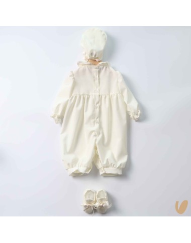 Complete baptism in pure Swiss wool