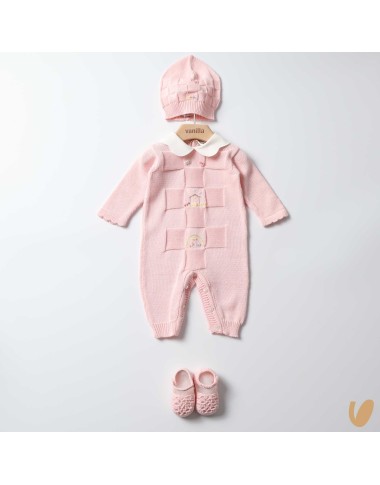 Complete birth embroidered wire