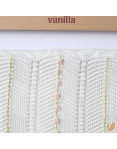 Coperta in filo di cotone ricamo roselline Coperte e Lenzuola