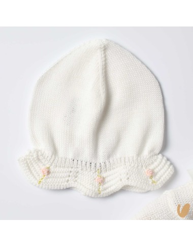 Complete birth embroidered wire