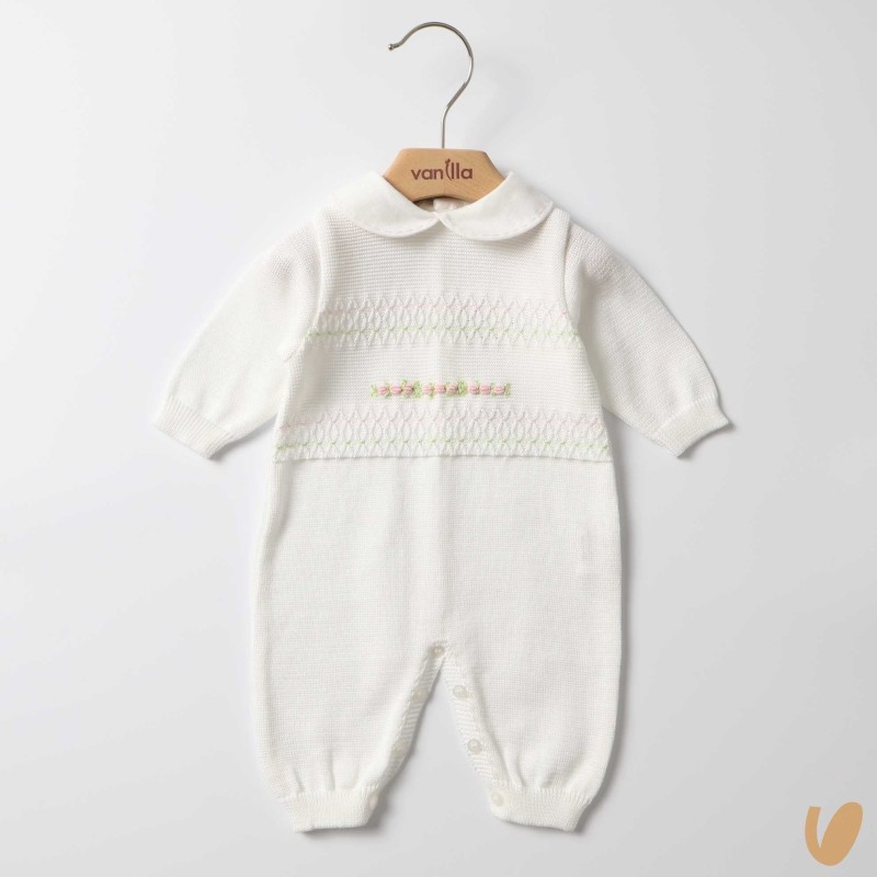 Tutina in filo ricamo roselline Set Nascita e Uscita Clinica