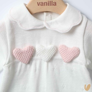 Tutina scarpe in filo ricamo cuori Set Nascita e Uscita Clinica