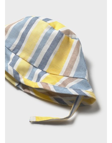 Complete hat and bermuda shirt