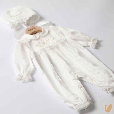 Pagliaccetto e cuffia elegante Battesimo