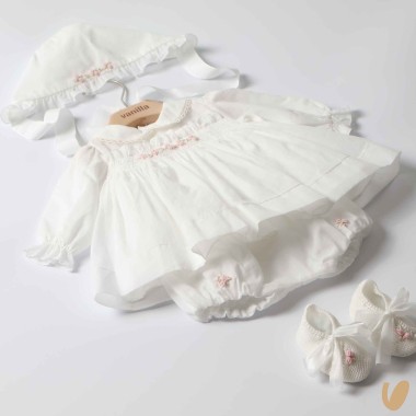 Completo ricamato a mano Set Nascita e Uscita Clinica