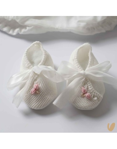 Complete hand embroidered