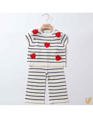 Complete knit and pants hearts