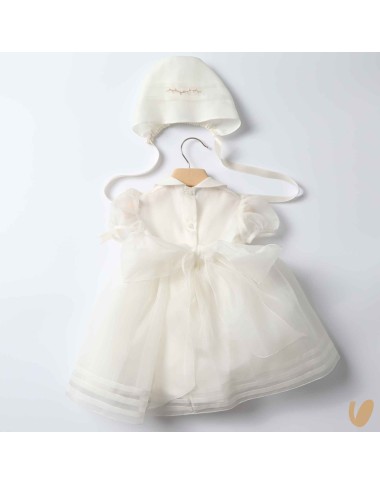 Dress and headphone in silk and roses