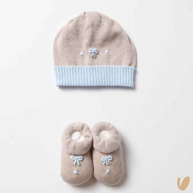 Scarpette e cappello nodo d'amore Cappello e Guanti