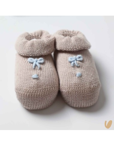 Shoes and hat Love knot