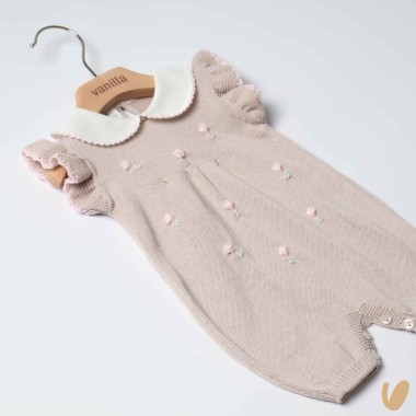 Pagliaccetto nascita in filo margherite Set Nascita e Uscita Clinica