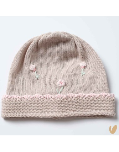 Shoes and daisies hat