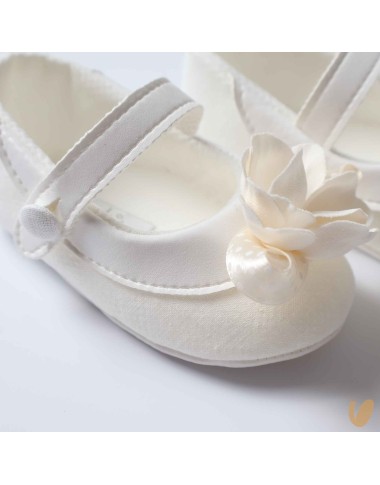 Flower shoes in linen